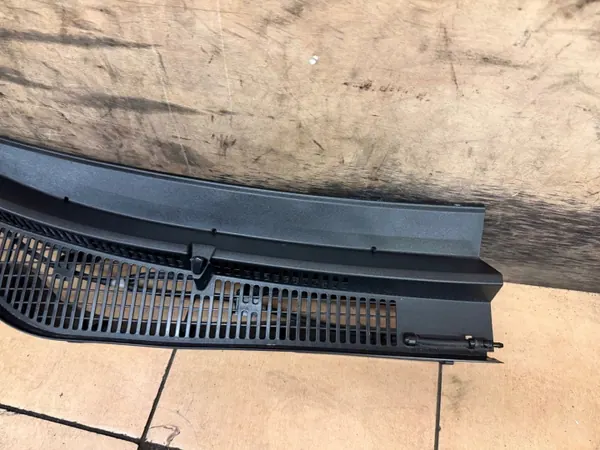 Pilier de pare-brise droit plastique OEM 72333-54P1 Suzuki image 4