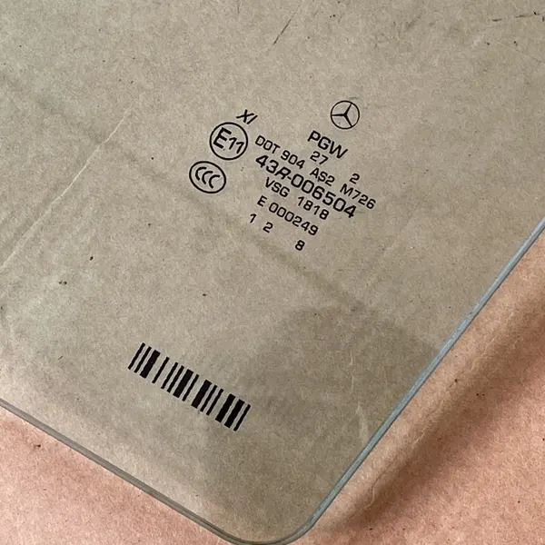 Mercedes E W212 Linker Achterruit OEM A2126710000 image 5