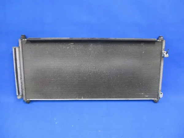 Honda OE A/C Condensor OEM TDP13949 - Gebruikt image 2