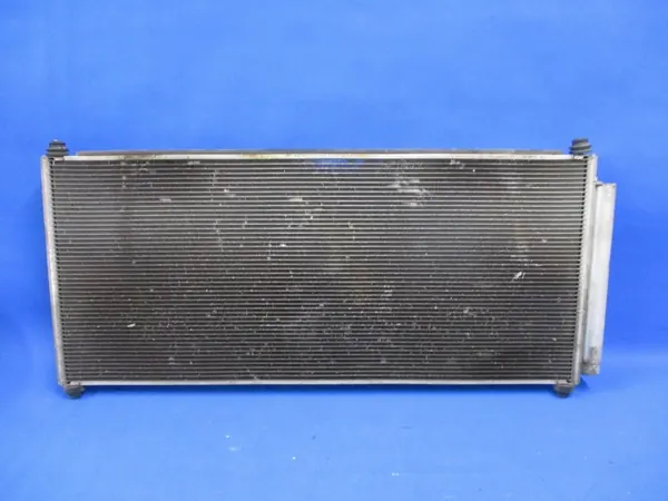 Honda OE A/C Condensor OEM TDP13949 - Gebruikt image 3