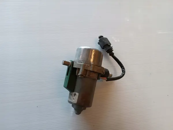 Extra rempomp AUDI A4 B6 B7 8E0927317J image 2