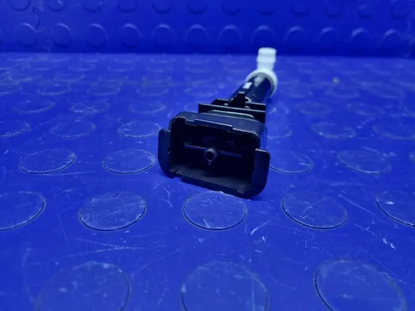 Buse de Lave-Phare Gauche OEM 28642-3ND0A image 7