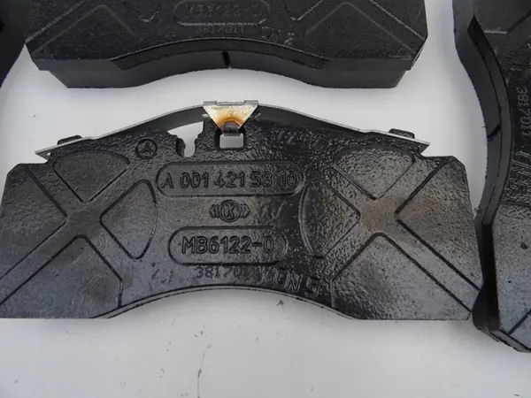 Begagnade bromsbelägg OEM A0014215810 för Mercedes Actros image 5