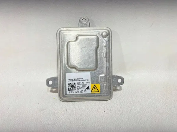 Módulo balasto xenón OEM 130732932015 Alfa Romeo image 2