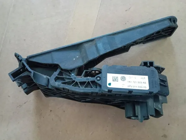 Gaspedal Skoda Superb II 1K1721503AS image 2