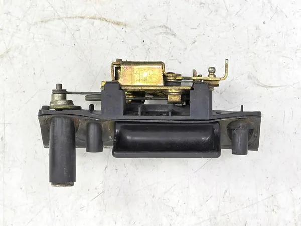 VW T4 91-03 Takaluukun Kahva 701829239E image 4