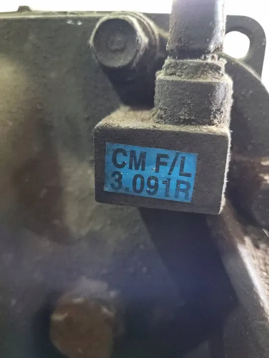 Diferencial trasero Hyundai Santa Fe 5401000005 image 4