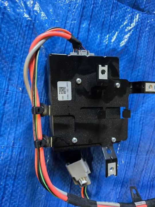 Prise convertisseur tension DV4T-19G317-AD Ford image 4