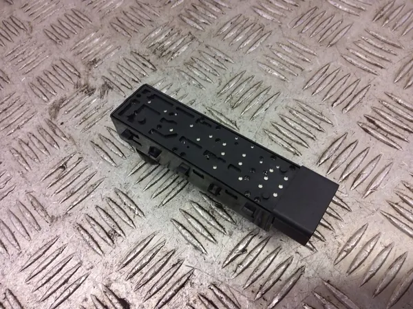 Opel Insignia A 2014 Right Front Seat Adjustment Handle OEM 12451498 image 3