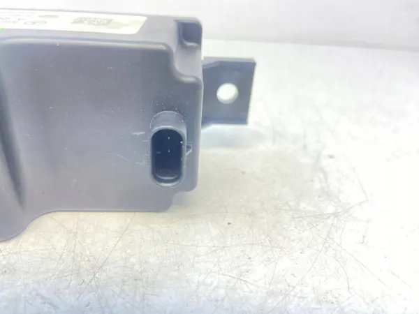 Module convertisseur tension Mercedes OEM A2059053414 image 6