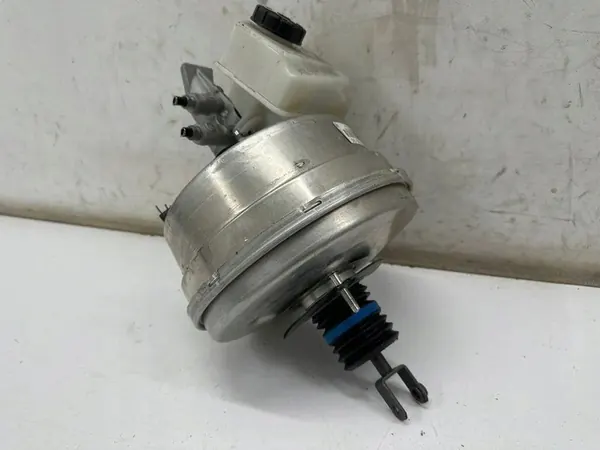 Mercedes-Benz GLE W167 Pompe de Frein A1674302200 image 1