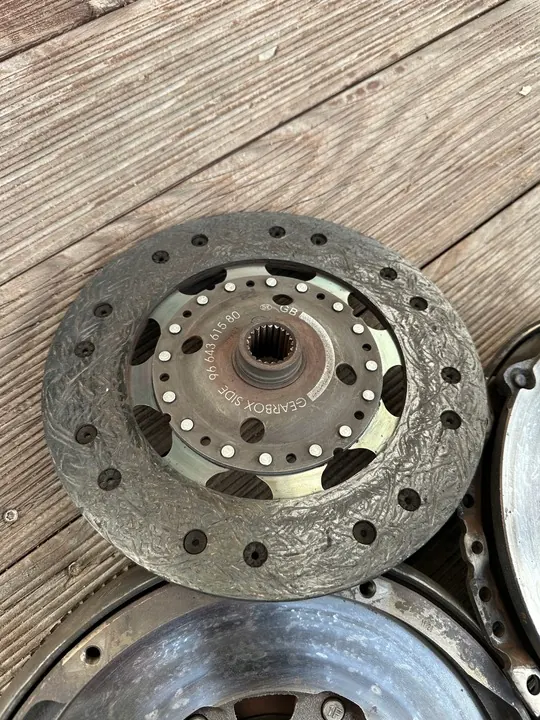 Kaksimassainen vauhtipyörä Peugeot Expert 2.0 HDI image 4