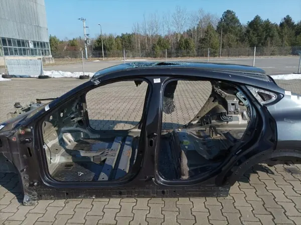 Ford Mustang Mach-E Linker Drempelbeschermer OEM Lochow-320238- image 2