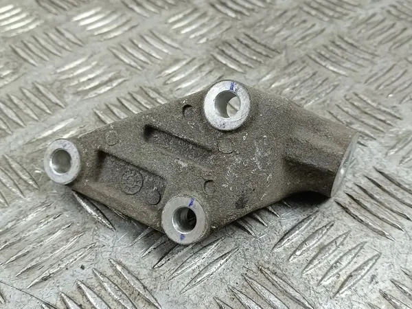 2022 KIA Sorento IV Support de différentiel arrière OEM FOB42138 image 1