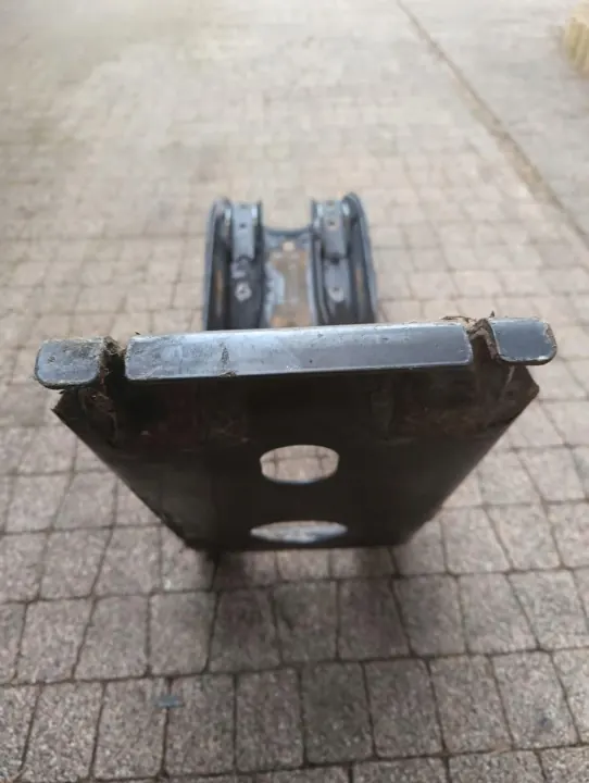 Base de tanque AdBlue Scania 2119155 R Euro 5 image 4