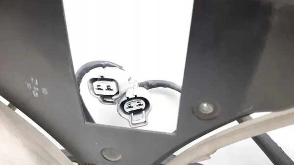 Lexus GS III GS300 Kylarrubiner 05-12 OEM 4227500592 image 2