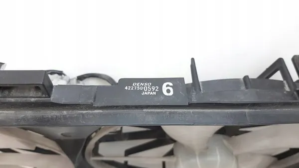 Lexus GS III GS300 Kylarrubiner 05-12 OEM 4227500592 image 3