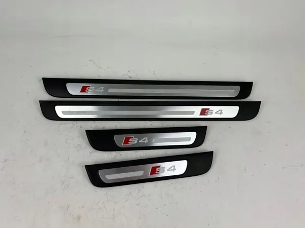 OEM 8K0853374 Vordere rechte Türschwellerleiste image 2