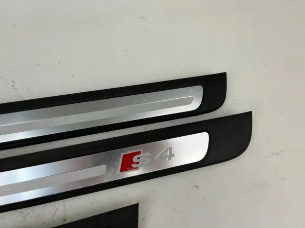OEM 8K0853374 Vordere rechte Türschwellerleiste image 4