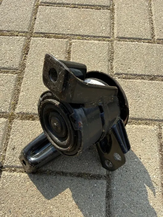 Moottorin tuki OEM 21810-D7000 Hyundai Tucson II:lle image 2
