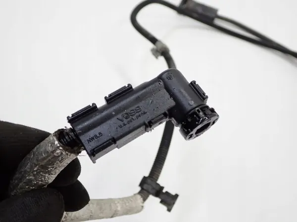 AdBlue-putki OEM 5WA131327A Skoda Octavia IV 2.0 TDI:lle image 9