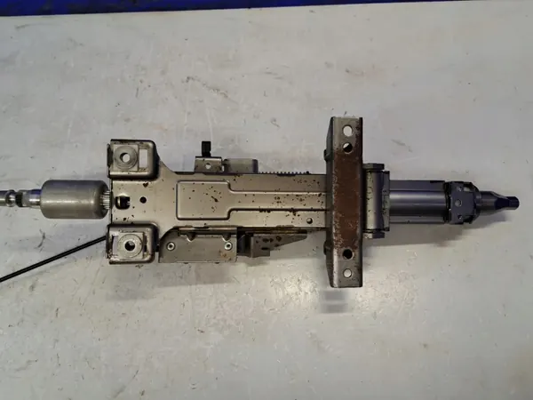 Mécanisme de direction OEM GX733C529EF pour Jaguar XE image 5