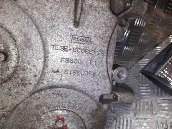 Steuerdeckel OEM 7L3Z6019A für Ford 5.4L Motor image 3
