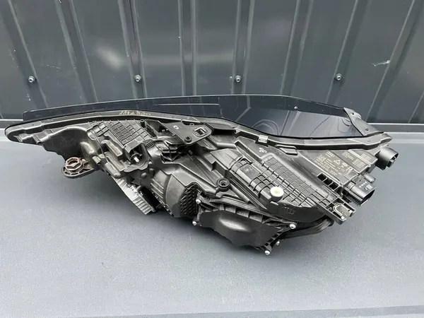 Vorderes rechtes Scheinwerfer AUDI A6 C8 MATRIX 4K0941036 image 5