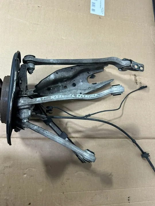 Bakre högra knut, Mercedes SL R230, SL550 A2303508608 image 4