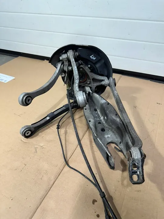 Bakre högra knut, Mercedes SL R230, SL550 A2303508608 image 5