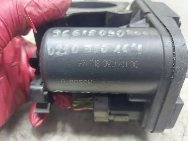 Corps de papillon OEM 9661809080 pour Citroen C4 1.6 image 7