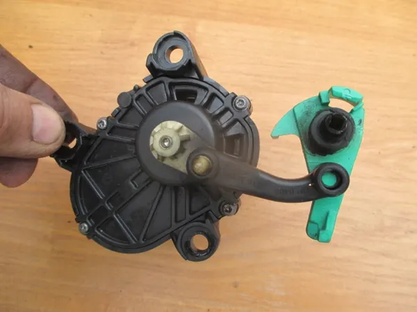 Alavanca de Válvula de Admissão Verde BMW F10 F30 F15 F25 N57 3.0 D image 3