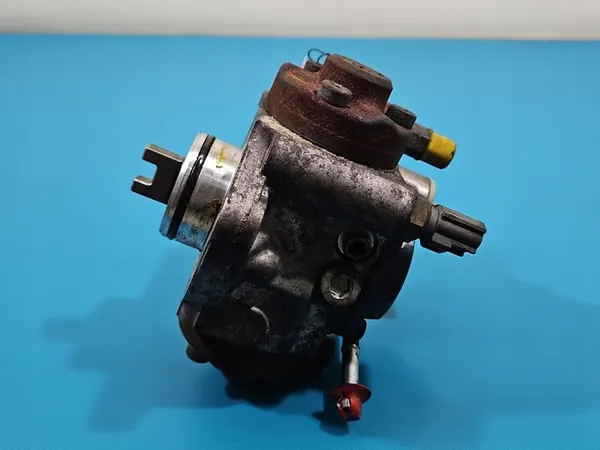 Kraftstoffpumpe Toyota Avensis III T27 2.0 D4D OEM 22100-0R040 image 10