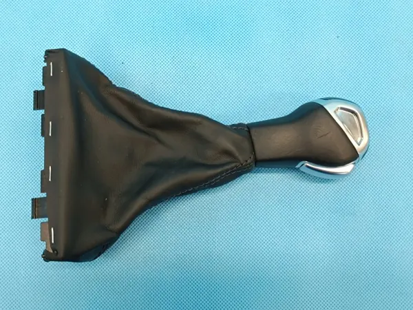 Audi Q3 F3 Sportback Schaltknauf OEM 83B713139B image 4