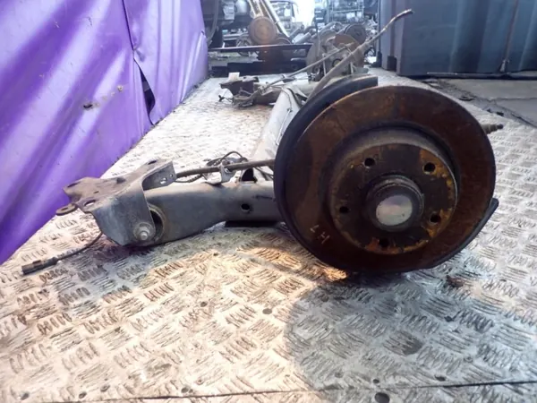 OEM Zawada-349312- taka-akselipalkki Renault Fluence image 3