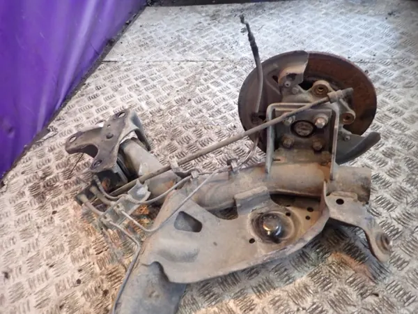 OEM Zawada-349312- taka-akselipalkki Renault Fluence image 4