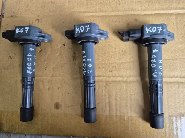 Bobina de encendido para Honda Accord VII 2.0 - Usada image 2