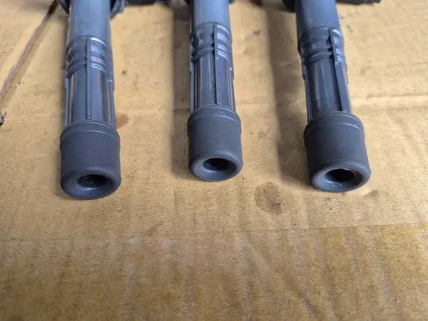 Bobina de encendido para Honda Accord VII 2.0 - Usada image 3