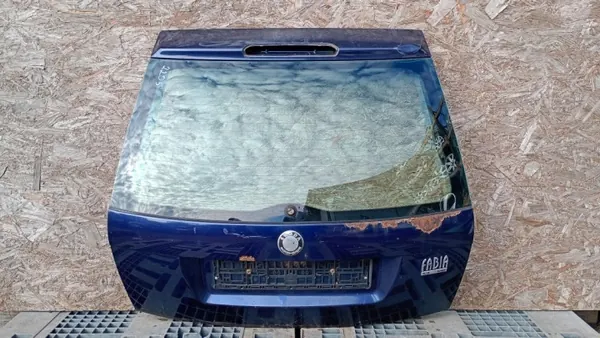 Vidro OEM VOLVOMAR-141426 Porta Traseira Skoda Fabia image 2