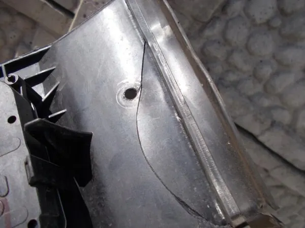 Renault Kadjar Ohjauspyörän Ilmavarjo OEM 45678998765445678 image 3