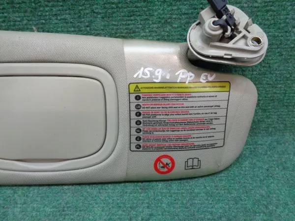 Alfa Romeo 159 oikea aurinkosuoja OEM SŁONECZNIK 159 R image 3