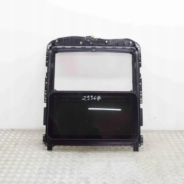Toit Ouvrant Maserati Ghibli OEM 06700446370 Occasion image 2