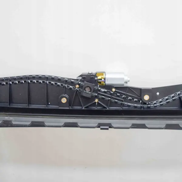 Toit Ouvrant Maserati Ghibli OEM 06700446370 Occasion image 6