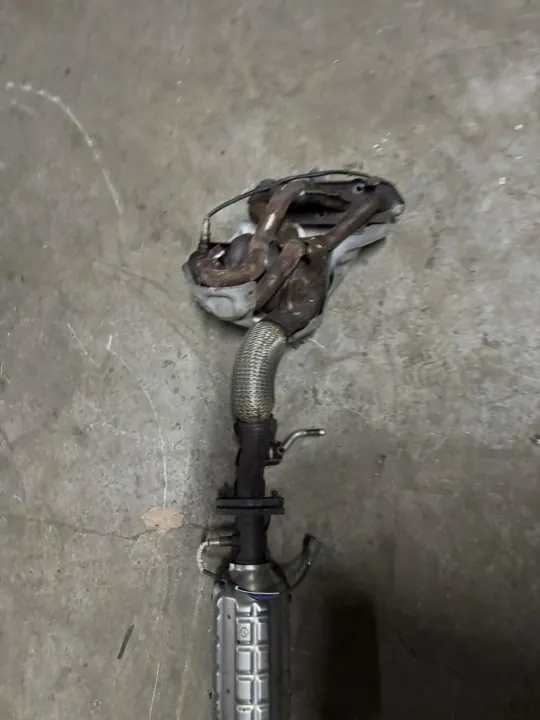 Pakoputken Vaimennin OEM 123456 Mazda CX-3 2.0L image 7