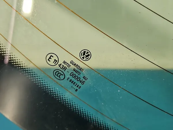 Vidro Traseiro VW Passat CC Sedan image 2