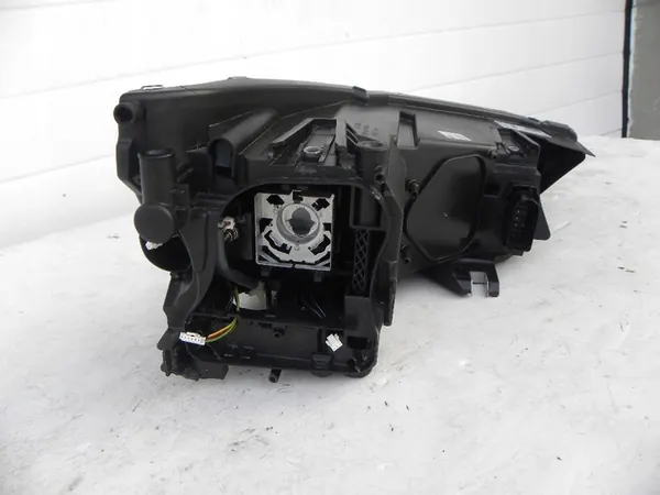 AUDI A1 Faros Xenón Lado Izquierdo 8X0941043 image 5