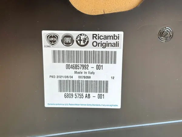 OEM 0046857992 Rechter reparatiepaneel - Gebruikt image 5