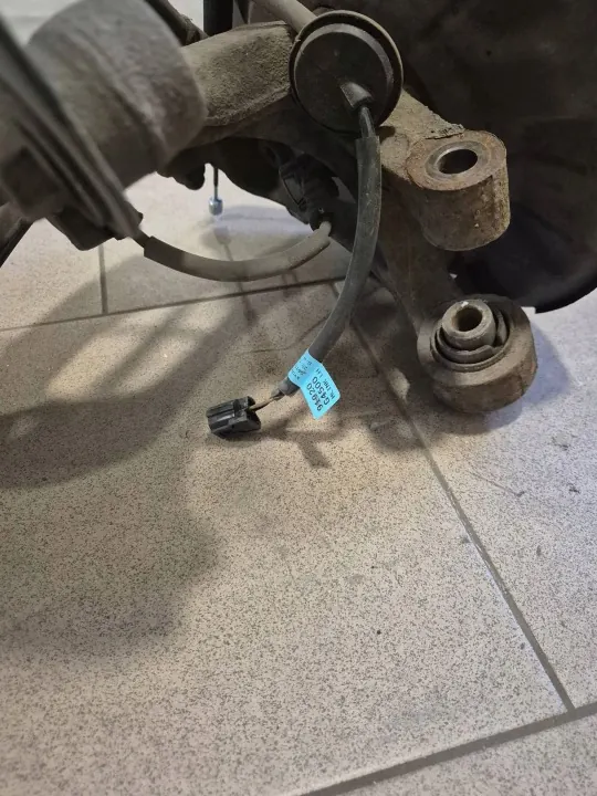KIA Ceed III vasen taka-akselinivel OEM ODO9301 image 4