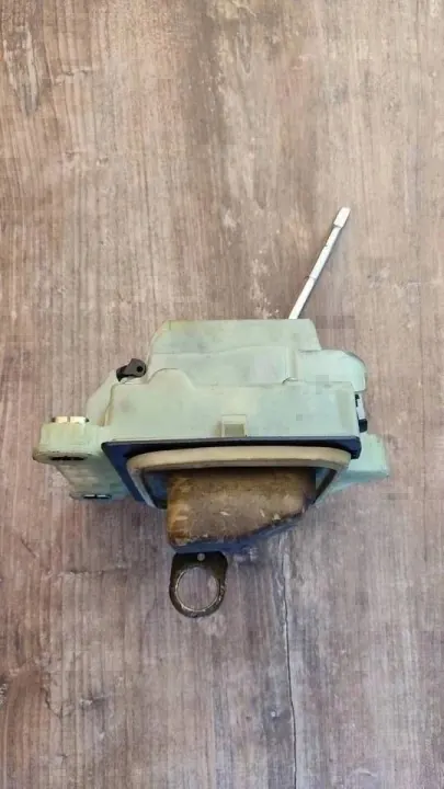 Selector de cambios Mercedes-Benz C W203 OEM A2032676024 image 2
