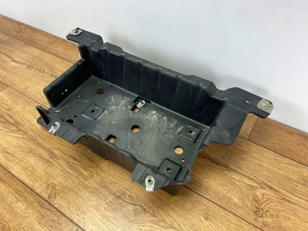 Kolfilterhölje OEM 9E857.pinya Ford Mustang image 3
